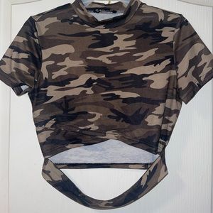 cute crop top!